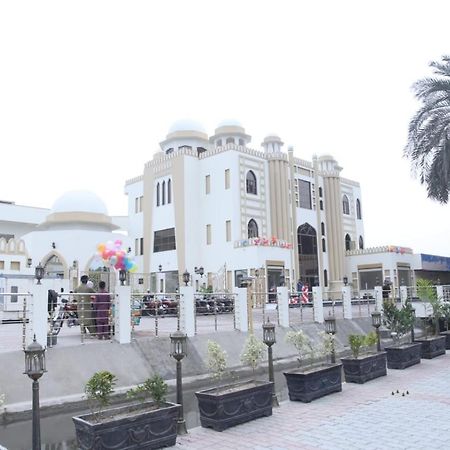 Shahi Palace Hotel Chichawatni Extérieur photo